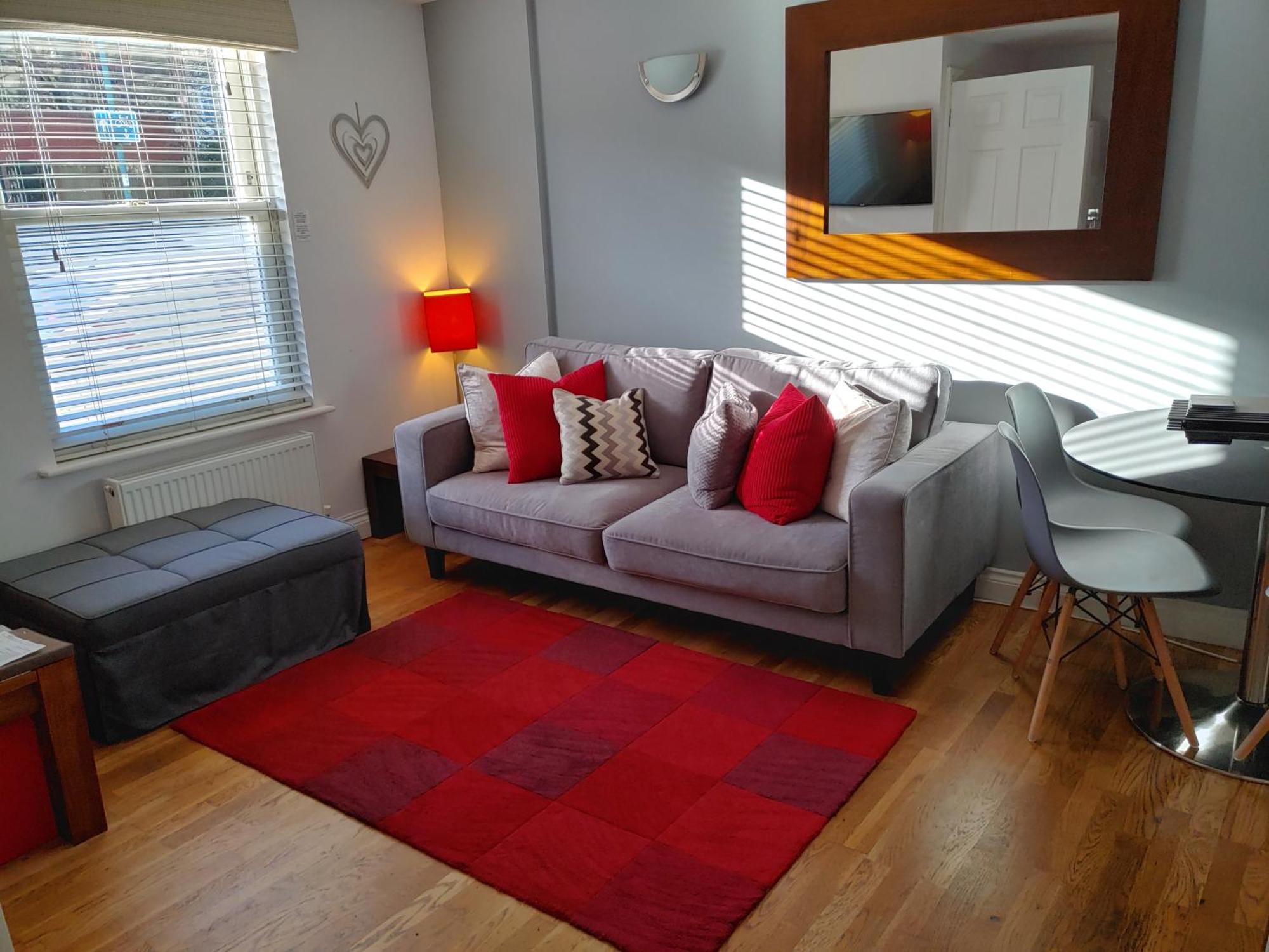 The Bath House Apartments - Free 1St Breakfast - Free Parking Exteriör bild